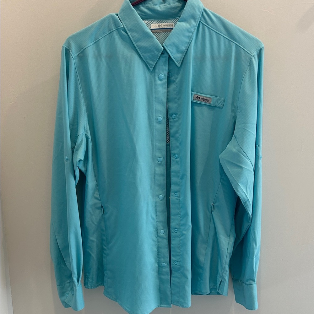 Columbia Aqua Long Sleeve Shirt
